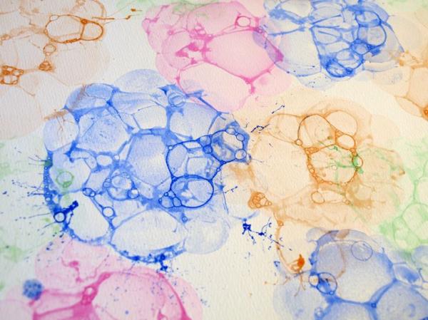 Image for event: Teen Lounge: Abstract Bubble Painting